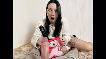 My stepsister came to learn how to use a dick and fuck