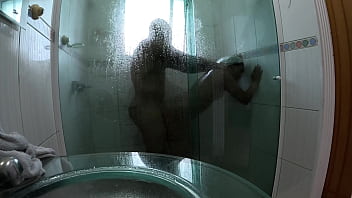 Após sexo anal intenso a novinha quer mais dentro do banheiro nands ninfetinha