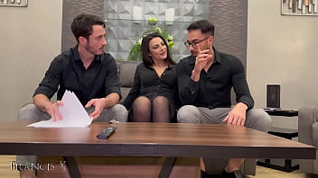 Double penetration for the real estate agent – pussy and ass destroyed during visit