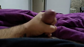 Batendo um punhetão maneiro