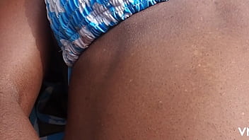 Horny flower get pool cleaner to clean her pussy before fucking her and his cum all over her pussy Horny flower get pool cleaner to clean her pussy before fucking her and his cum all over her pussy