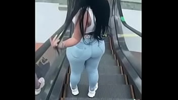 Hot big booty women in sexy outfits