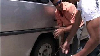 Chicos Brasileños Follando A Pelo thumbnail