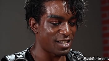 Black Top In Leather Outfit Bareback Drills Asshole Of Cosplay Bf thumbnail