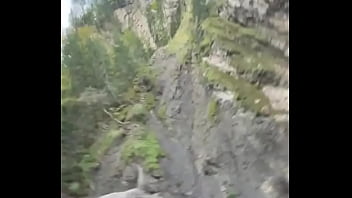 Shaking the booty next to beautiful wildlife what’s your favorite outdoor activity #shakeit #wildlifevibes