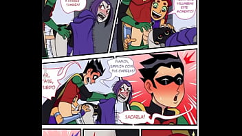 Sabrosa amiga jugando a compartir