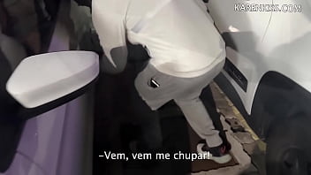 Se eu te chamar você vem adoro provocar e fiz esse puto chupar meu cuzinho na frente do corno fico louca com a língua Se eu te chamar você vem adoro provocar e fiz esse puto chupar meu cuzinho na frente do corno fico louca com a língua