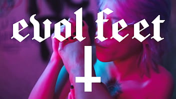 Feet worship & foot fuck