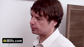 Mature sex goddess fucked in public