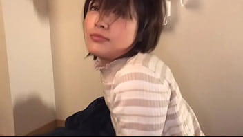 【初公開】バレエ歴10年 清楚系18歳の舞台裏での素顔と初々しい日常1 【初公開】バレエ歴10年 清楚系18歳の舞台裏での素顔と初々しい日常1