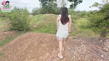 สาวไทยแวะป่าข้างทางเดินเล่นก่อนเล่นหีตัวเอง เสียงไทย