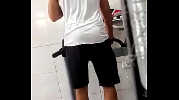 Hetero Da Bunda Gostosa Na Academia thumbnail
