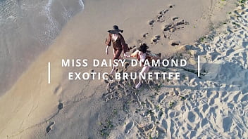 Outdoor sexi bobbies swimming in the sea 4k