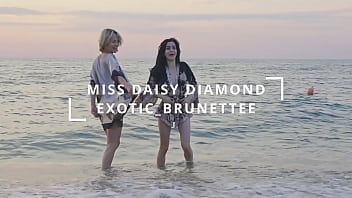 Outdoor Sexi Bobbies Swimming In The Sea 4k thumbnail