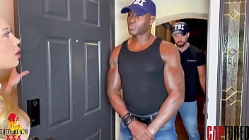 Trailer taylor rae had her girlfriends jenn cameron kitty kewpie over to celebrate her new house and how she came into alot of money recently taylor was just soaking it all up in her glow she never disclosed to her girlfriends how she 'came up&#