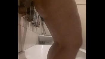 Playing with my pussy