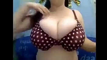 Girl caught on webcam part 31 big boobs
