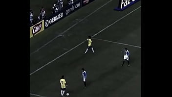 Neymar driblando gostosinho