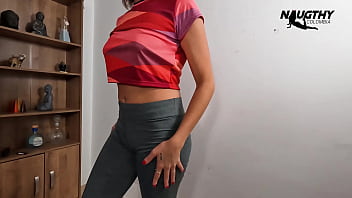 Exciting yoga class ends in masturbation