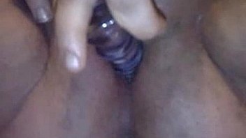 Bbwsquirter spreads her pussy wide and plays close up