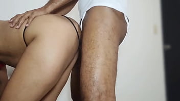 Esta es la verga más grande que me e cogido en toda mi vida