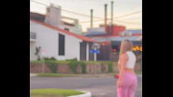 Minha calça transparente com calcinha branca a mostra