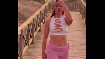 Minha calça transparente com calcinha branca a mostra