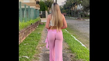 Minha calça transparente com calcinha branca a mostra