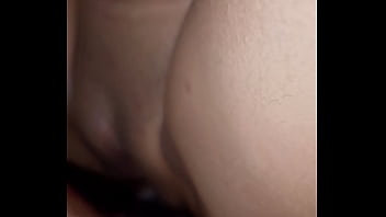 Mama de amigo deja grabar semen dentro