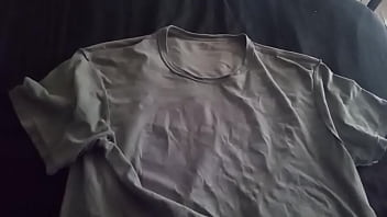 Nonton Either Wearing Shirts Inside Out For A Fashion Statement Or To Hide It's Logos For More Free Aesthetic Ideas thumbnail