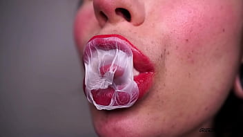 Lush lips & bubblegum