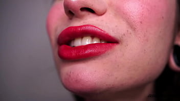 Lush lips & bubblegum