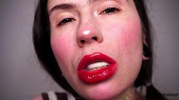 Lush lips & bubblegum