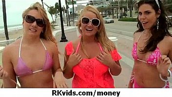 Flash porn only for money 3