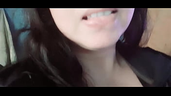 Nesecitando una verga grande para me que derramé su leche en mis tetas