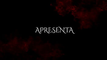 Casadinha gostosa chama o comedor para casa e faz uma bricadeira bem gostosa com o marido