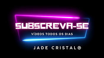 Hot oral sex in the bathroom