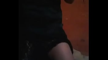 Frotando mi conchita