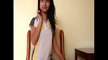 Hot Punjabi Canadian Indian Babe Shows Of thumbnail