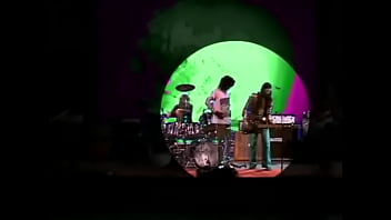 Nonton Alice Cooper thumbnail