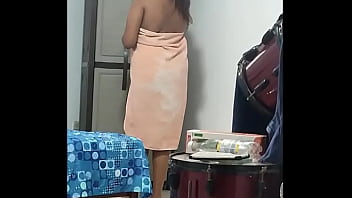 I record my stepsister changing clothes but she ends up masturbating