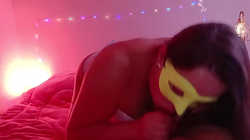 Hermosa bartender en corset folla a su cliente a cambio de dinero es la mejor puta latina colombiana en chicago usa 2