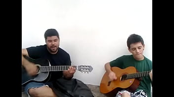 Preto bom acústico baratas grávidas
