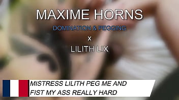 Attaché dominé pénétré elle s’occupe de moi comme je l’adore un gode immense des claques des coups de