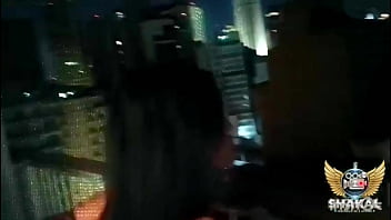 Era pra ele ficar comigo e acabou comendo as duas