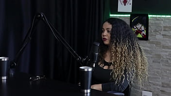 A irmã sabotou seu pack de fotos sensuais contou para mãe que vende fotos da sua buceta e o gabe spec deixou a desejar charlottye watch sheer red