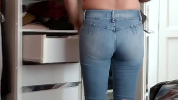 The maid's stepson gives me a big cumshot in my ass i love his big cock