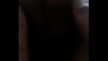 Alguien que me ayude a quitarme esta calentura