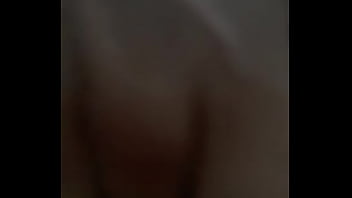 Alguien que me ayude a quitarme esta calentura