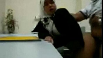 Martin se fait bien pilonner le cul avec le corps couvert d'huile